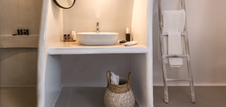 Superior Cave Suite